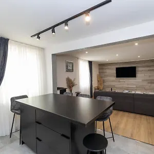Nikky 2br Apt. In Old Town Centre Zadar